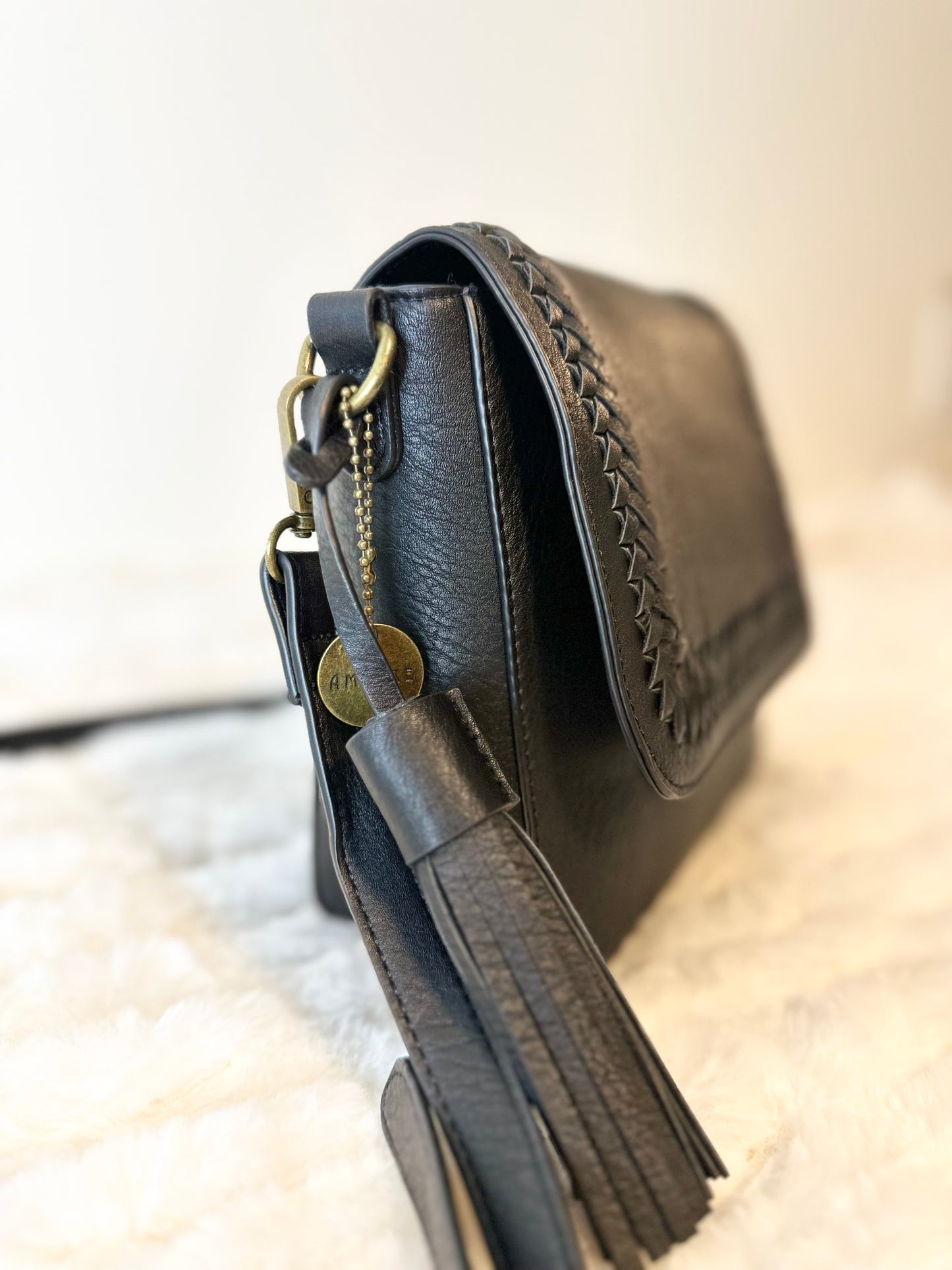 Roslyn Crossbody Bag- Black