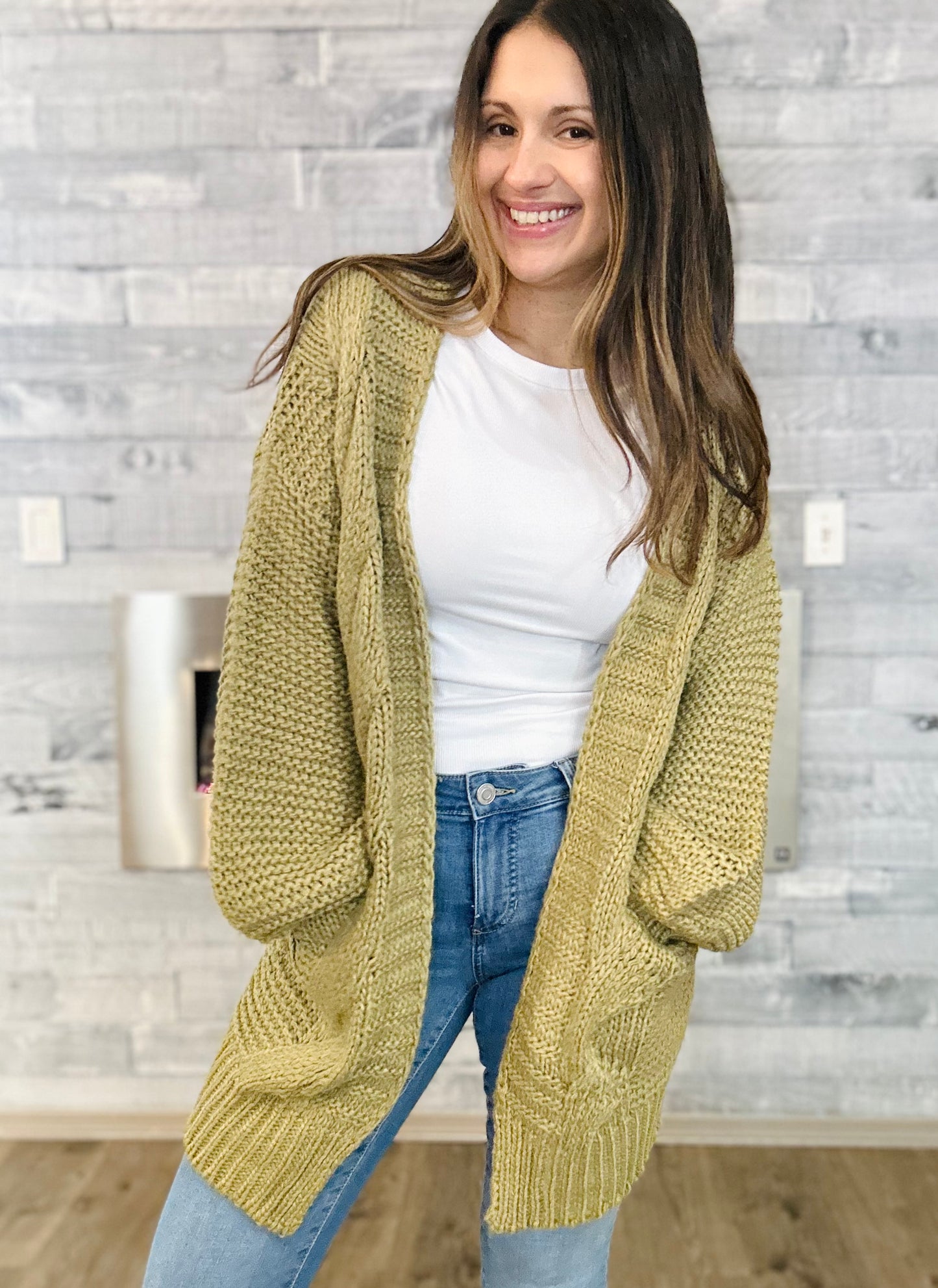 Abigale Chunky Knit Cardigan